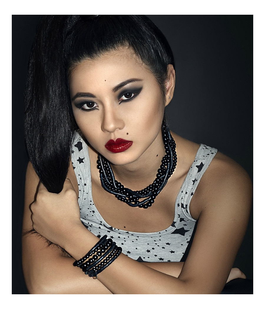 LADY CHIC (CHOKER)