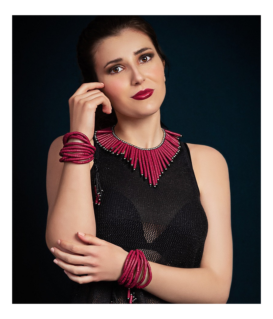 KORE (Collar)