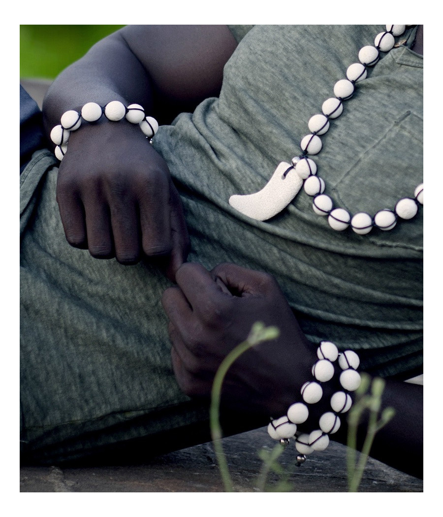 WHITE TUSK (Bracelet)