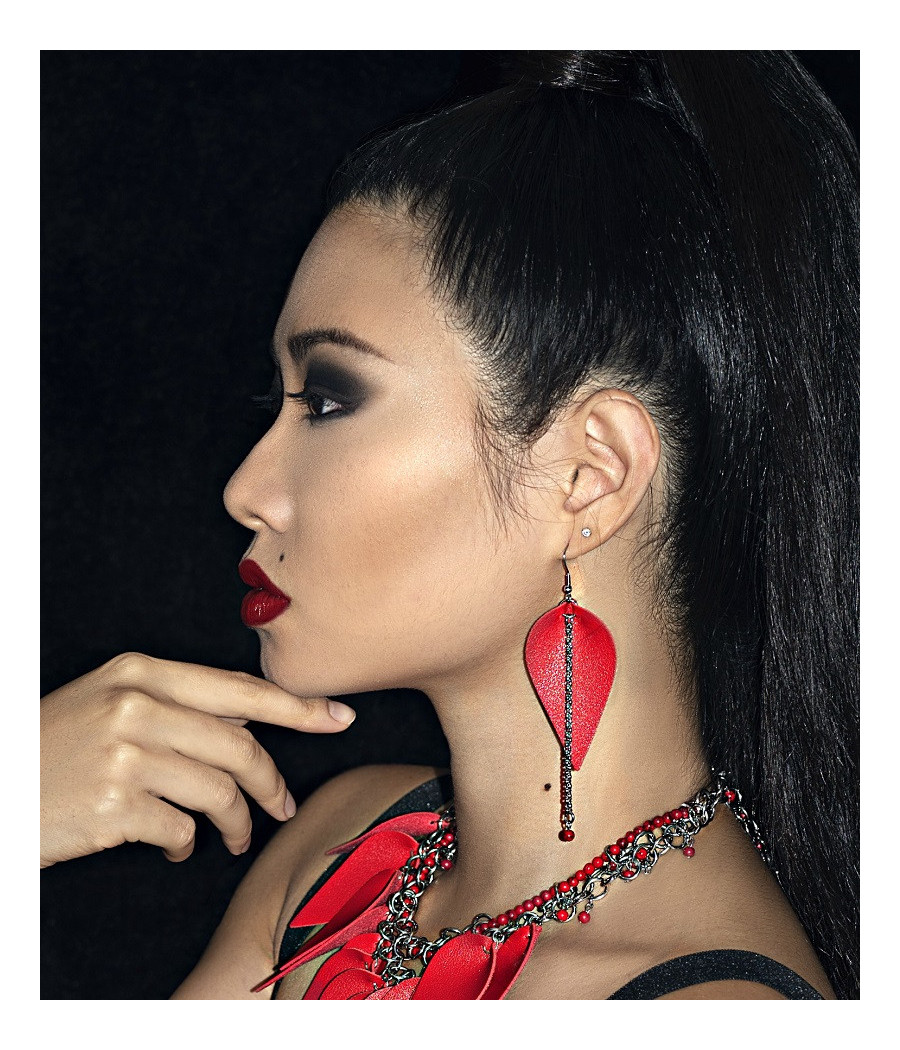 SCANDAL (EARRINGS)